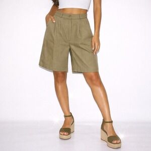90s Vintage Olive Green Pleated Shorts Womens M 8 Elastic Waist Utility Office